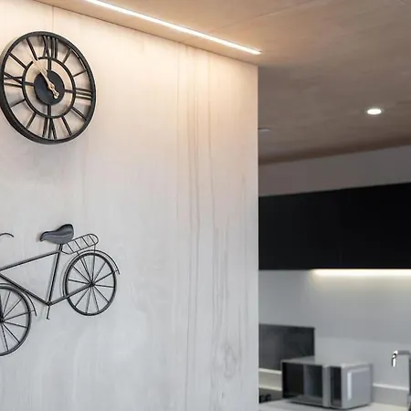 Stylish Modern Apartment Central Manchester-3